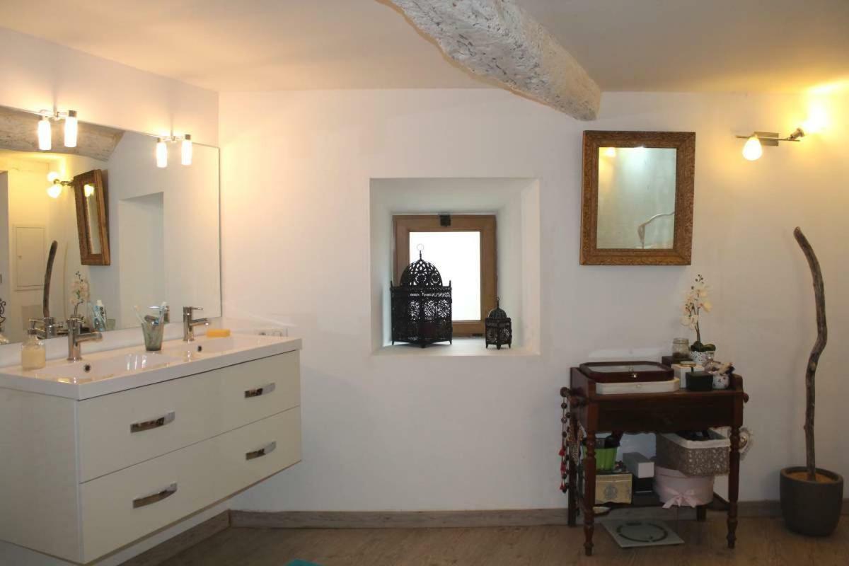 Les Calades Du Ventoux Apartment Montbrun-les-Bains Luaran gambar
