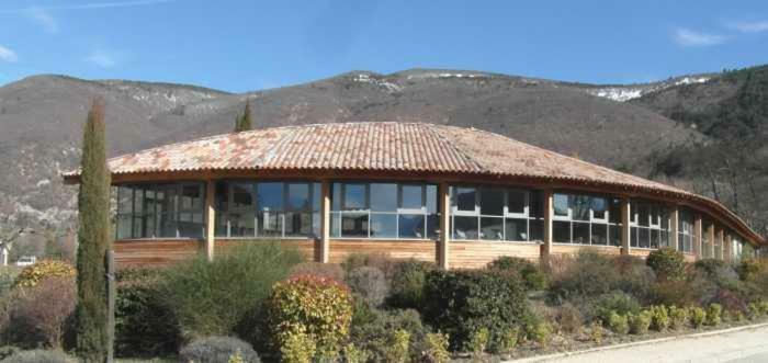 Les Calades Du Ventoux Apartment Montbrun-les-Bains Luaran gambar